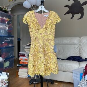 Dress the Population Yellow Lace Juliette Plunge V-Neck Romper